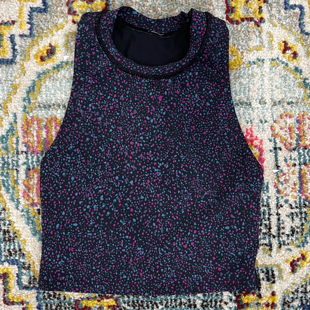 Lululemon swim top